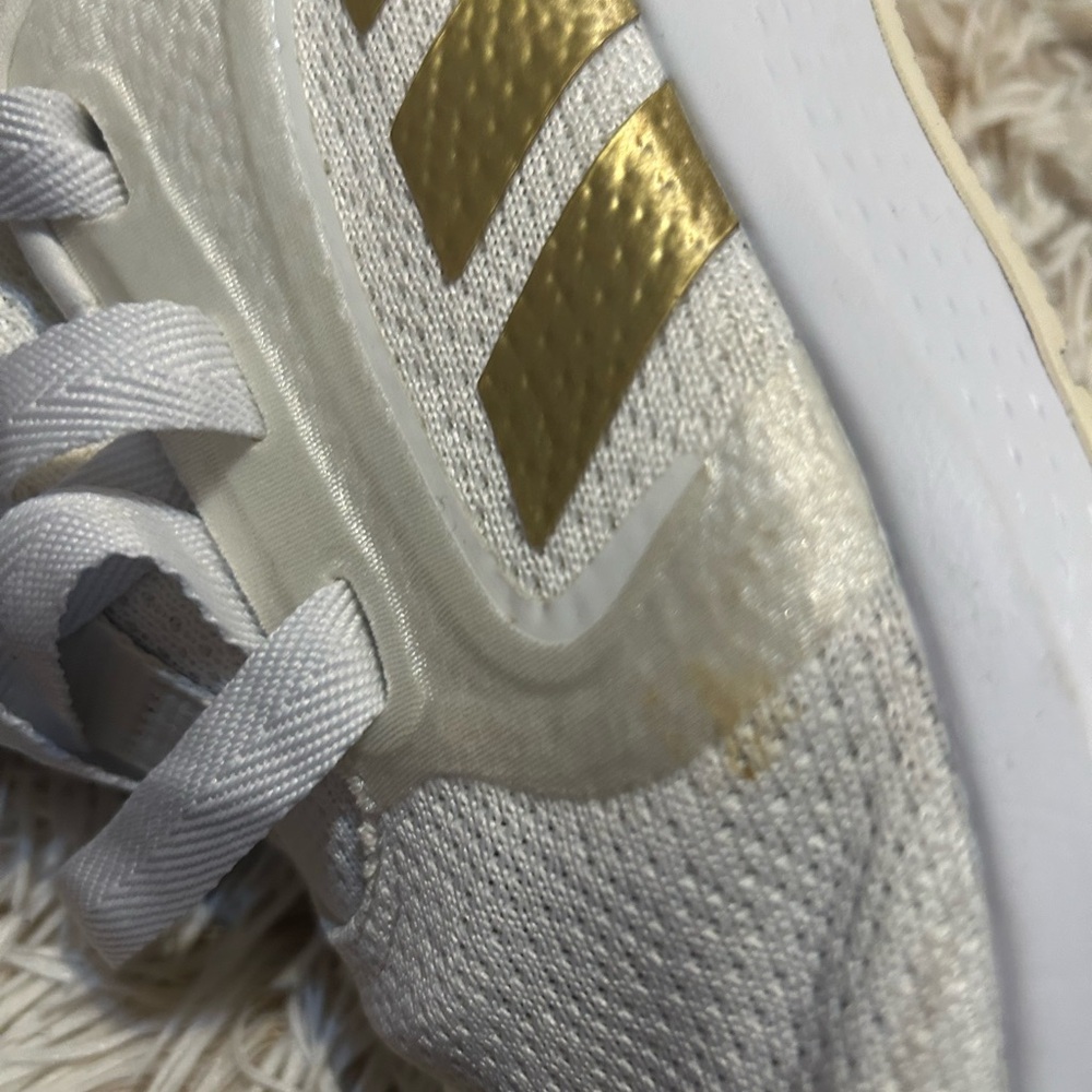 Adidas Women’s Edge Lux 5 running shoe - Picture 8 of 10